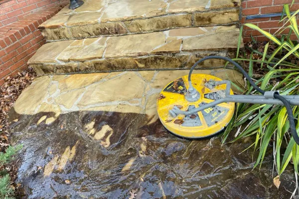House washing (soft wash) for planned community homes