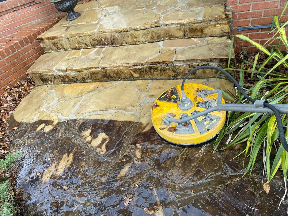 Residential exterior cleaning for Johns Creek homes
